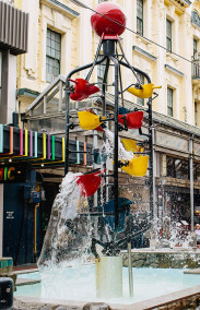 Bucket Fountain water splashing