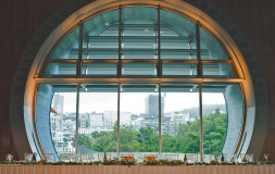 head wedding table in foyer tepapa 1400x1100